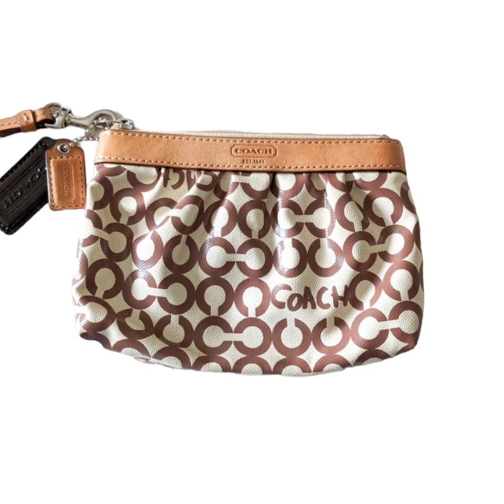 Coach Op Art Leather Wristlet